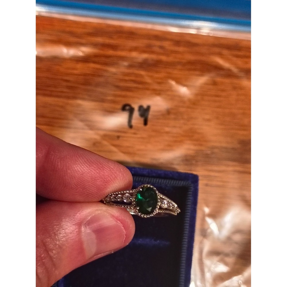 Cnt 925 Green Oval Stone Halo Accent Cocktail Ring Size 9